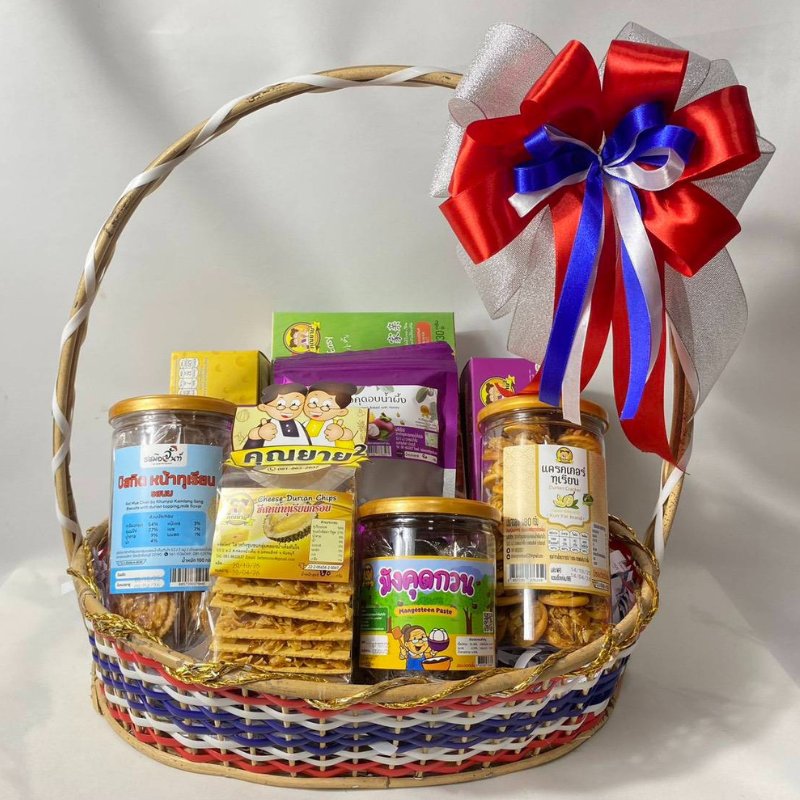 กระเช้าปีใหม่พรีเมียม 1,390 บาท | สินค้าท้องถิ่นจากคลองน้ำเค็ม จันทบุรี