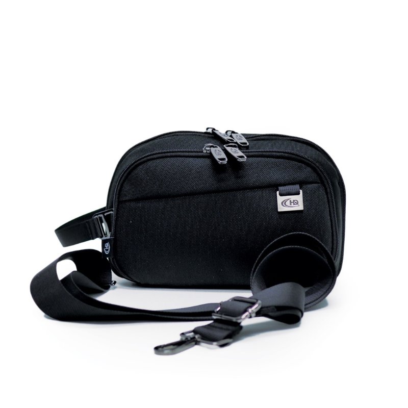HQ LUGGAGE กระเป๋าสะพายข้าง รุ่น 3331 (สีดำ)