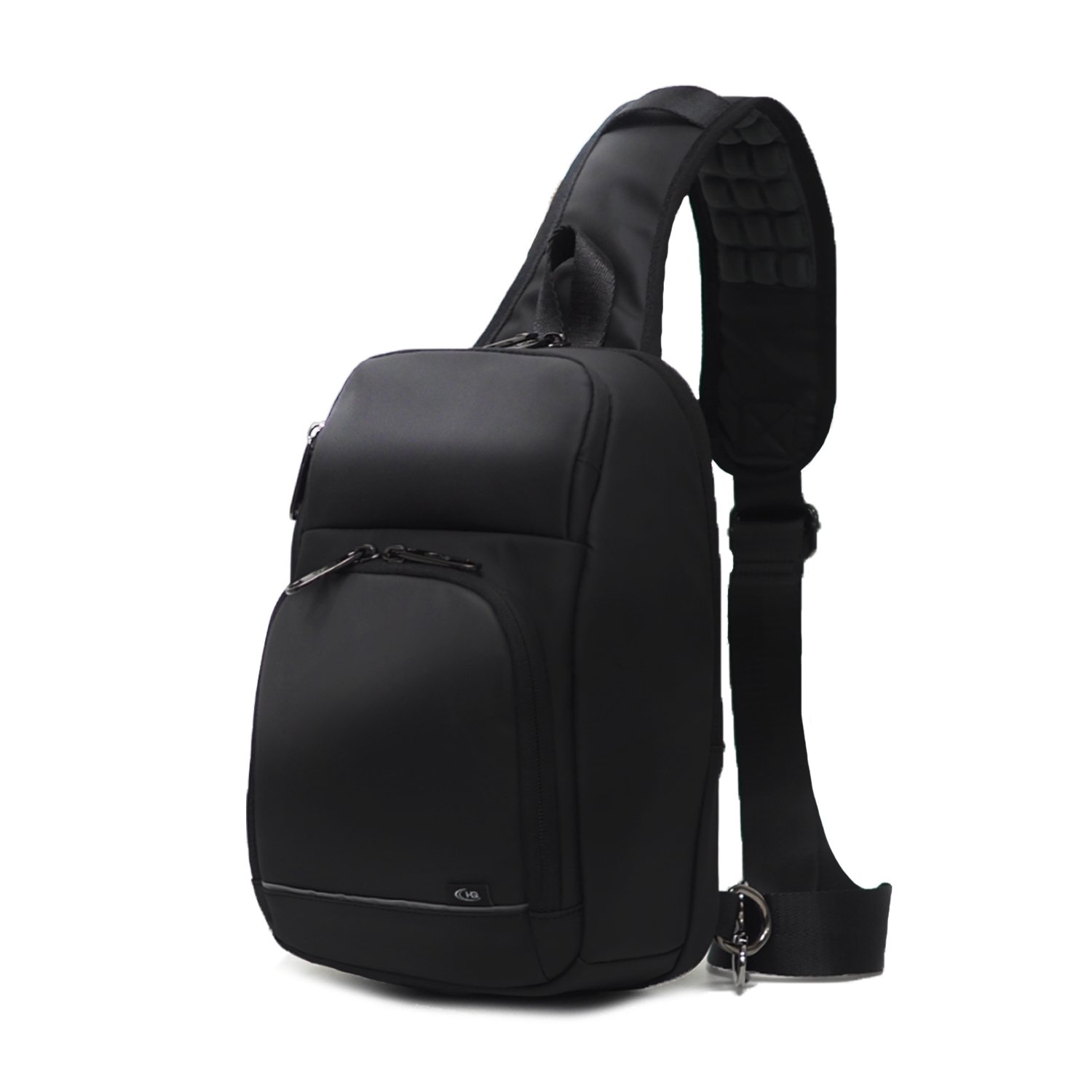 กระเป๋าคาดอก HQ LUGGAGE รุ่น 3325 สีดำ ดีไซน์ฟังก์ชันครบ ช่องใส่ของหลากหลาย พร้อมช่องบุกันกระแทก ผลิตจากผ้าโพลีเอสเตอร์เคลือบ PU กันน้ำ น้ำหนักเบา สายสะพายบุฟองน้ำ ปรับระดับได้ และสลับข้างสะพายได้ เหมาะสำหรับการใช้งานทุกวัน