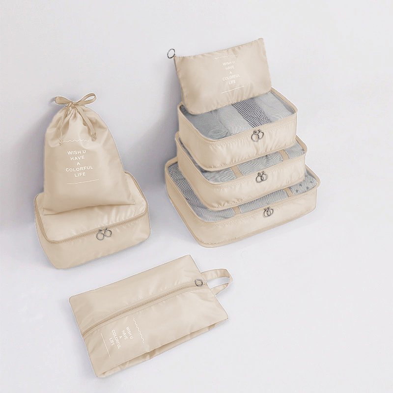เซ็ตกระเป๋าจัดระเบียบ HQ LUGGAGE 7 ชิ้น น้ำหนักเบา ผลิตจากผ้าโพลีเอสเตอร์ แข็งแรงทนทาน เหมาะสำหรับจัดเก็บเสื้อผ้า ชุดชั้นใน รองเท้า และของใช้ต่างๆ ให้เป็นระเบียบในกระเป๋าเดินทาง ใช้งานสะดวก แยกหมวดหมู่ชัดเจน พร้อมซิปและหูรูด