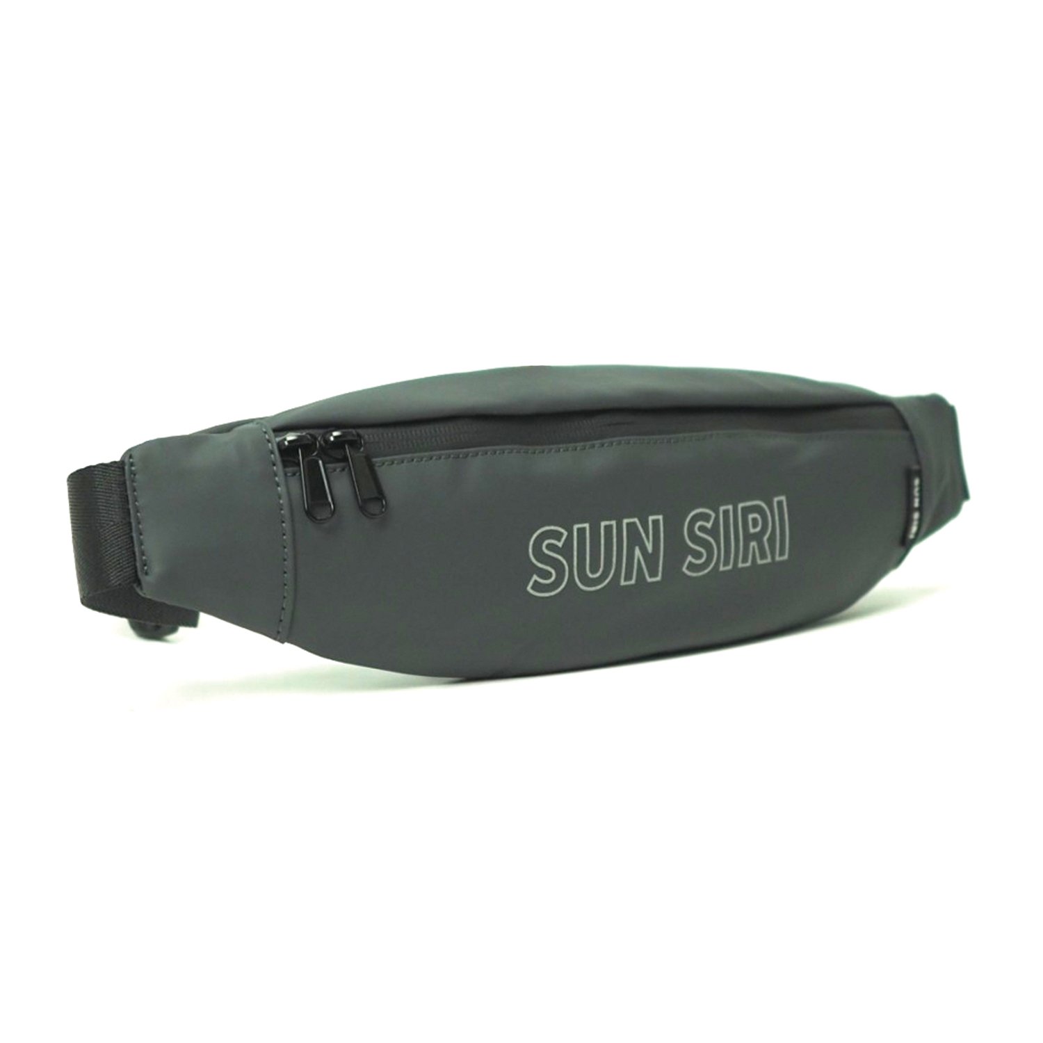 กระเป๋าคาดอก Sunsiri รุ่น S7702 ผลิตจากผ้าโพลีเอสเตอร์เคลือบ PU กันน้ำ น้ำหนักเบา สะดวกพกพา สายสะพายปรับได้ พร้อมลายสะท้อนแสง และช่องซิปในตัว